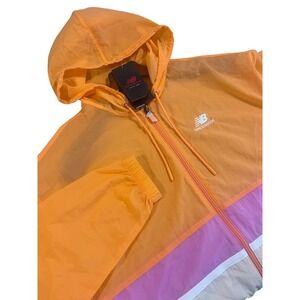 NWT New‎ Balance Women Athletics Amplified Woven Windbreaker Jacket  orange Sz.M
